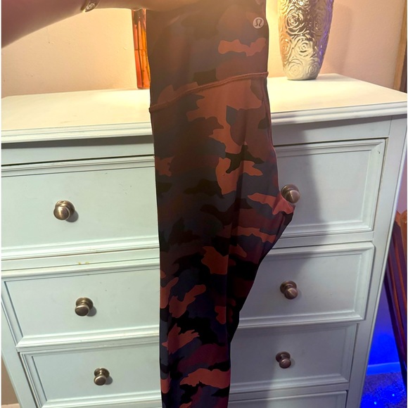 LULU LEGGINGS - Picture 4 of 4